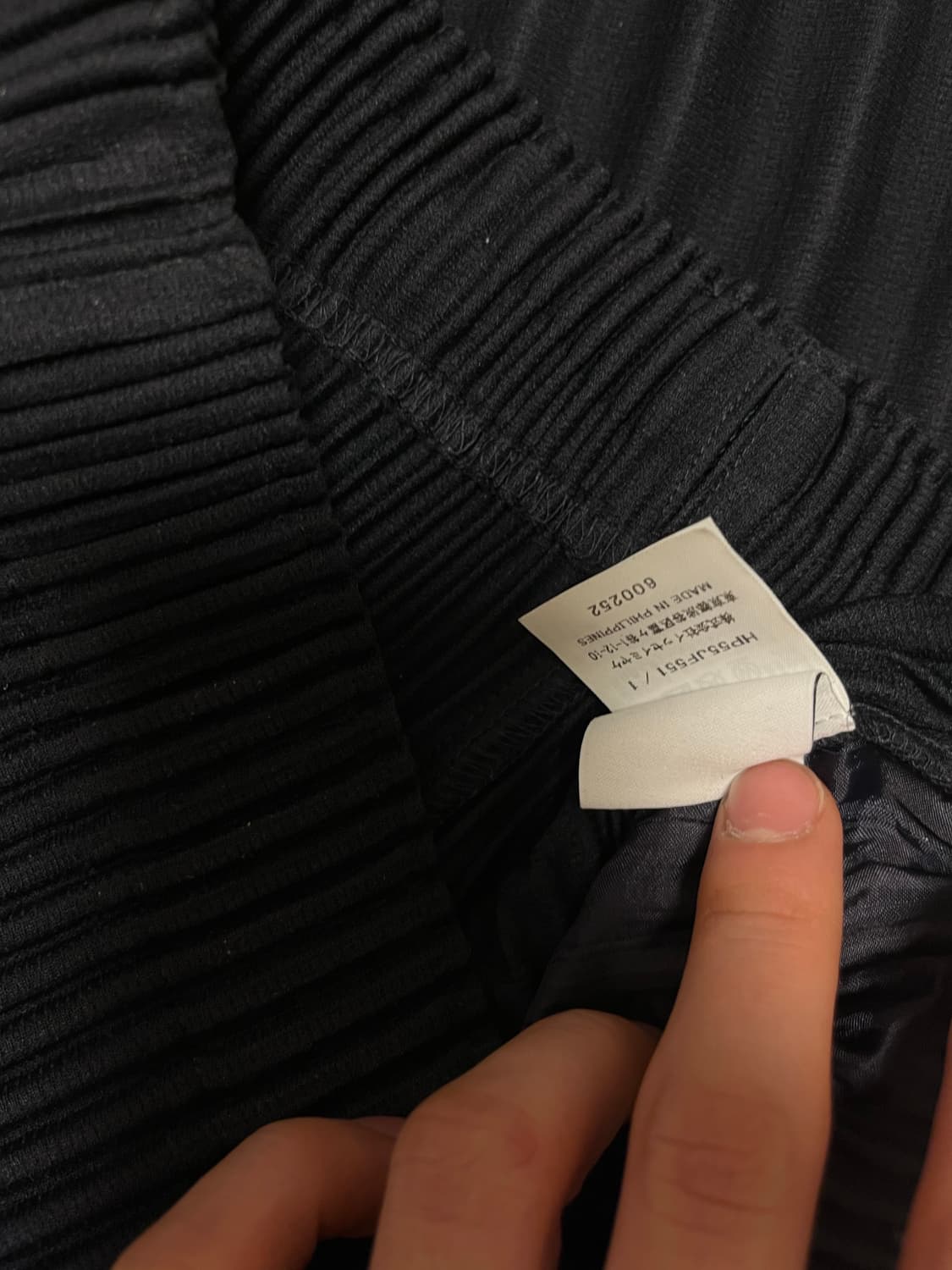 Basics Long Partial Pleated Pants-Navy 상품이미지3