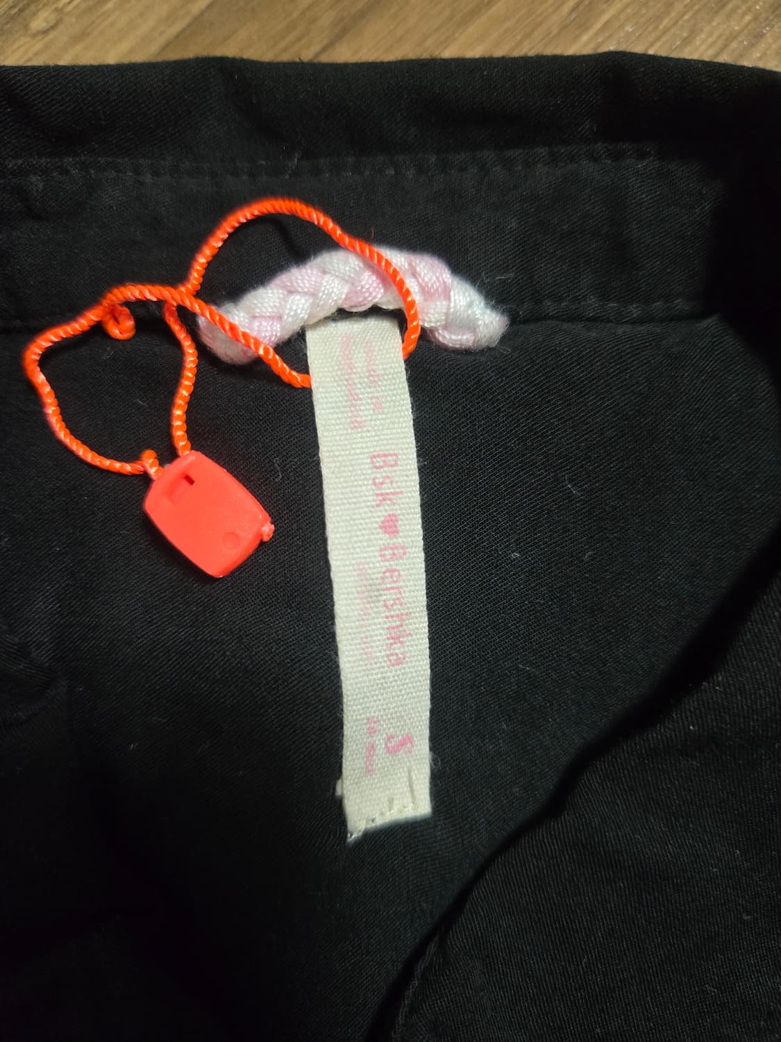 Bershka 버쉬카 블랙 셔츠 상품이미지4