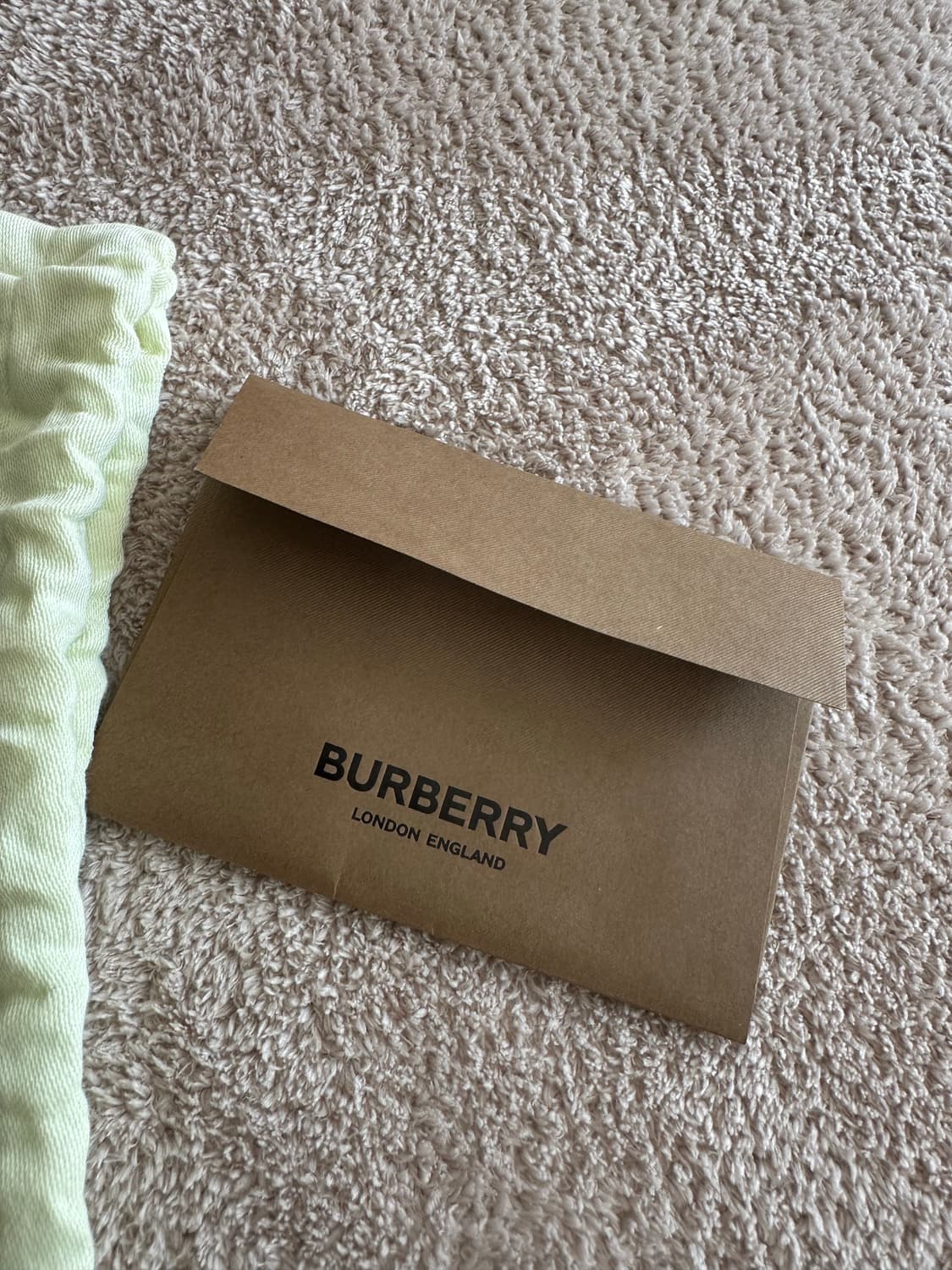 [정품] 남성 버버리 블랙 레더 파우치 클러치(거의 새상품) 상품이미지5