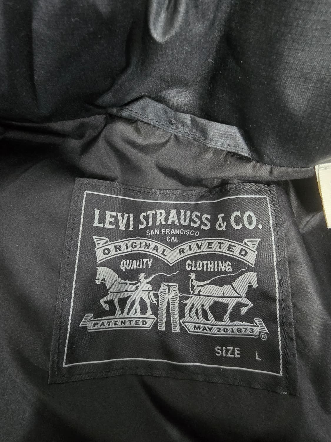 리바이스 구스 투웨이 지퍼  롱패딩 L 상품이미지3