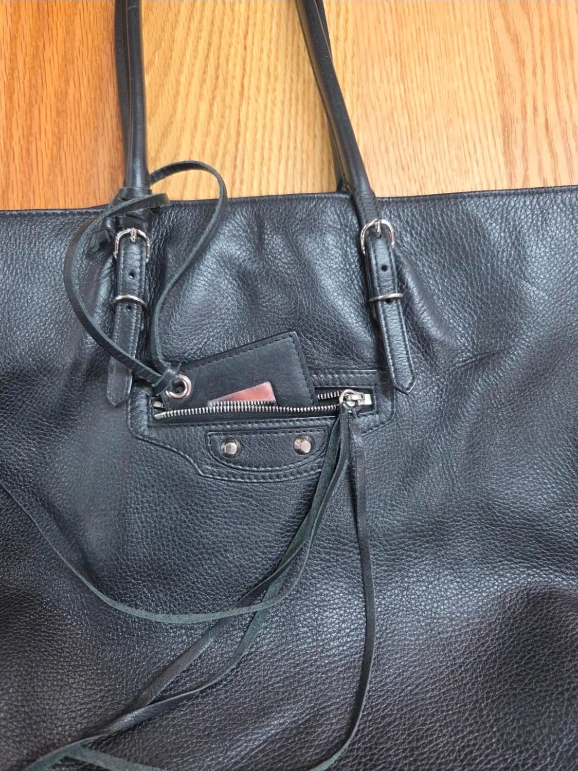 [2]발렌시아가 파피에르 A6 블랙 토트백 상품이미지2