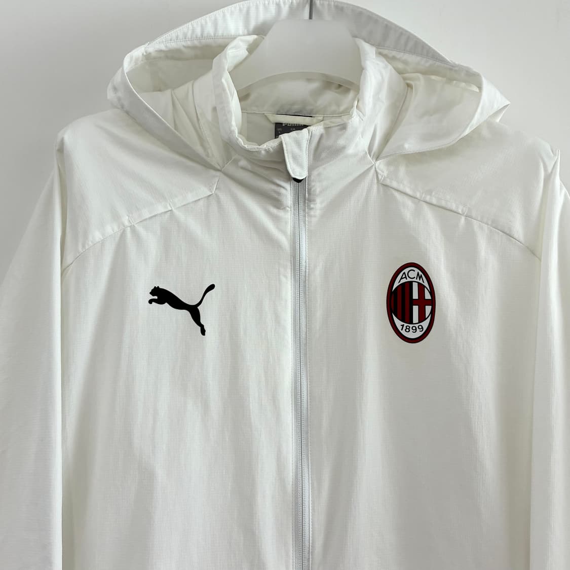 퓨마 AC밀란 화이트 레인 바람막이 자켓 상품이미지4
