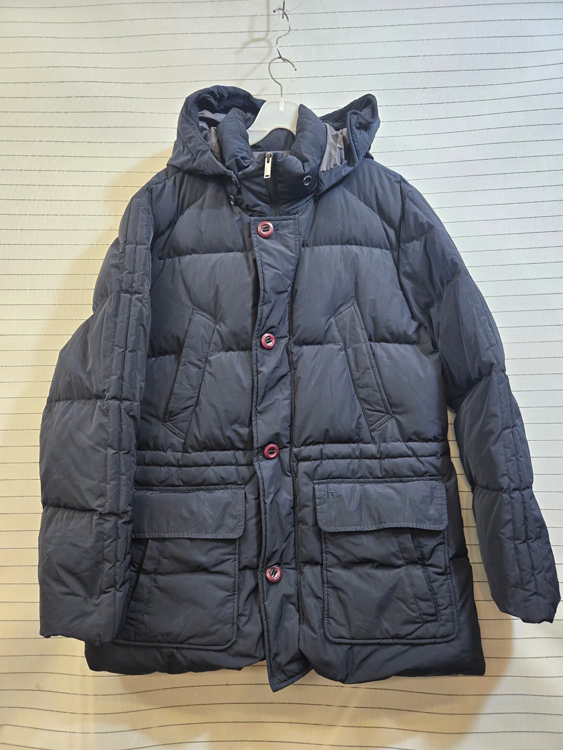 헤지스 네이비 후드 다운 점퍼 상품이미지1