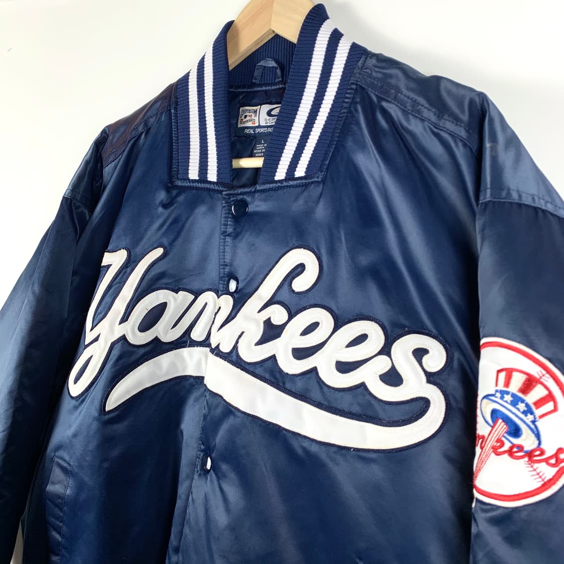 G-III Sports 양키즈 나플라 베이스볼 점퍼 상품이미지3