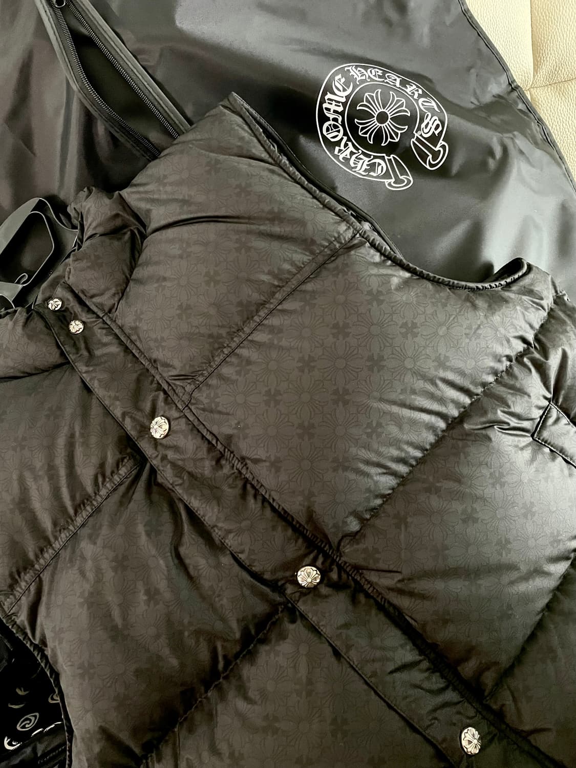 크롬하츠 스티프 V2 블랙 패딩베스트 상품이미지5