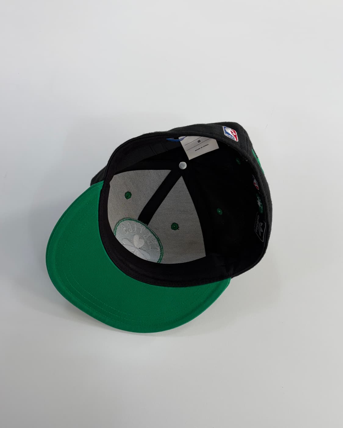 아디다스 x NBA 보스턴 셀틱 스냅백 모자 상품이미지7