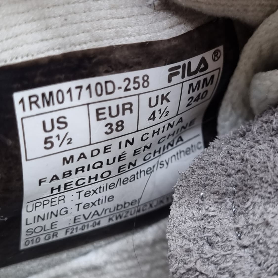 휠라 트라이벌 레이스 1999 여성운동화240 상품이미지6