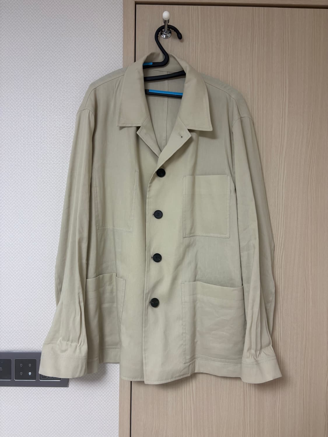 솔리드 옴므 린넨 워크자켓 팝니다 상품이미지1