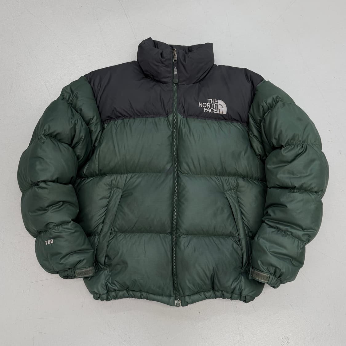 노스페이스 700 눕시 카키 그린 푸퍼 구스다운 패딩 상품이미지2