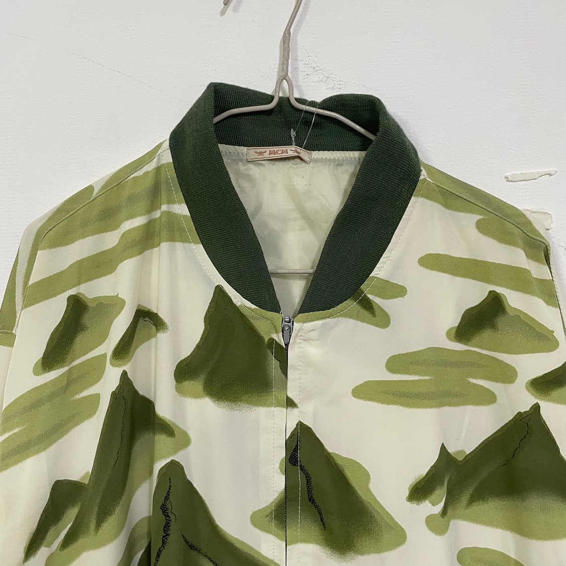 MCM 아트워크 자켓 상품이미지3