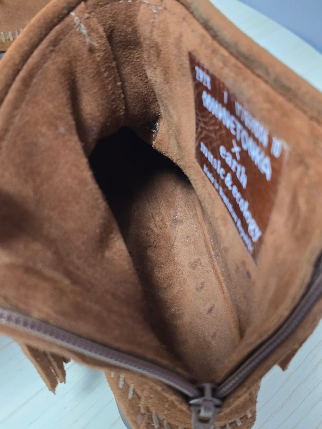 미네통카 X 어스뮤직 하이탑 백 집 모카신 240 상품이미지10