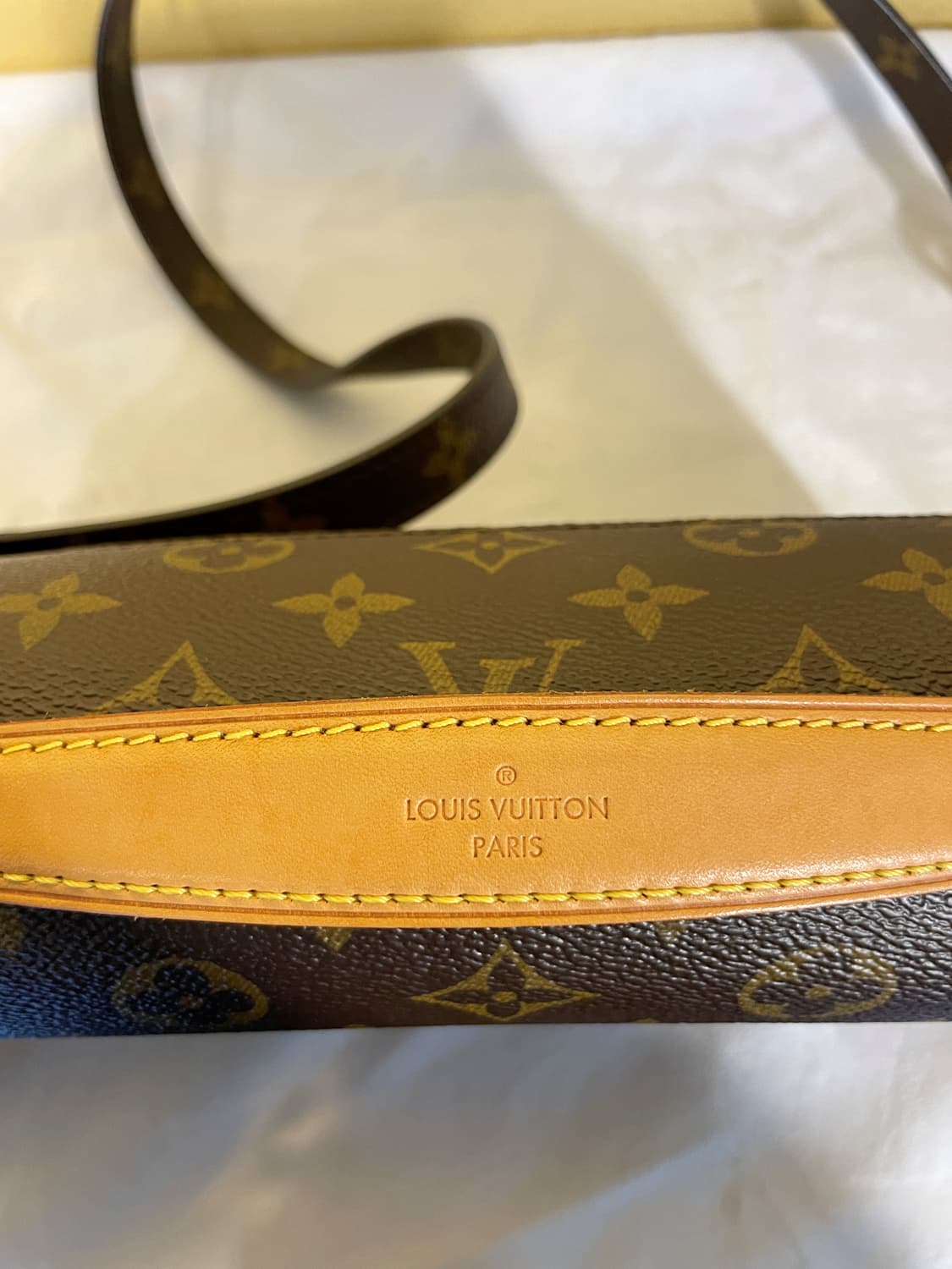 루이비통 포쉐트 메티스 모노그램 캔버스백 상품이미지9