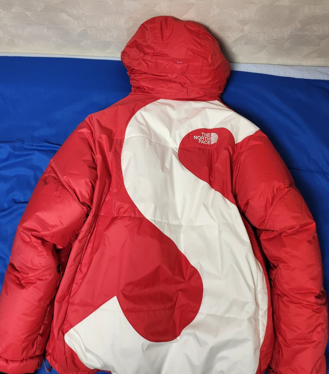 슈프림SUPREME x 노스페이스NORTHFACE/S로고 서밋 패딩/XL 상품이미지8