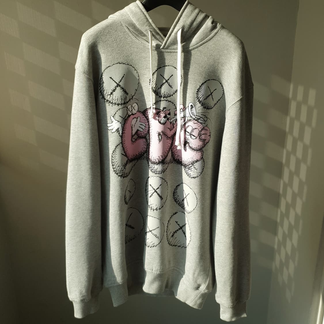Comme Des Garcons x KAWS hoodie 상품이미지1