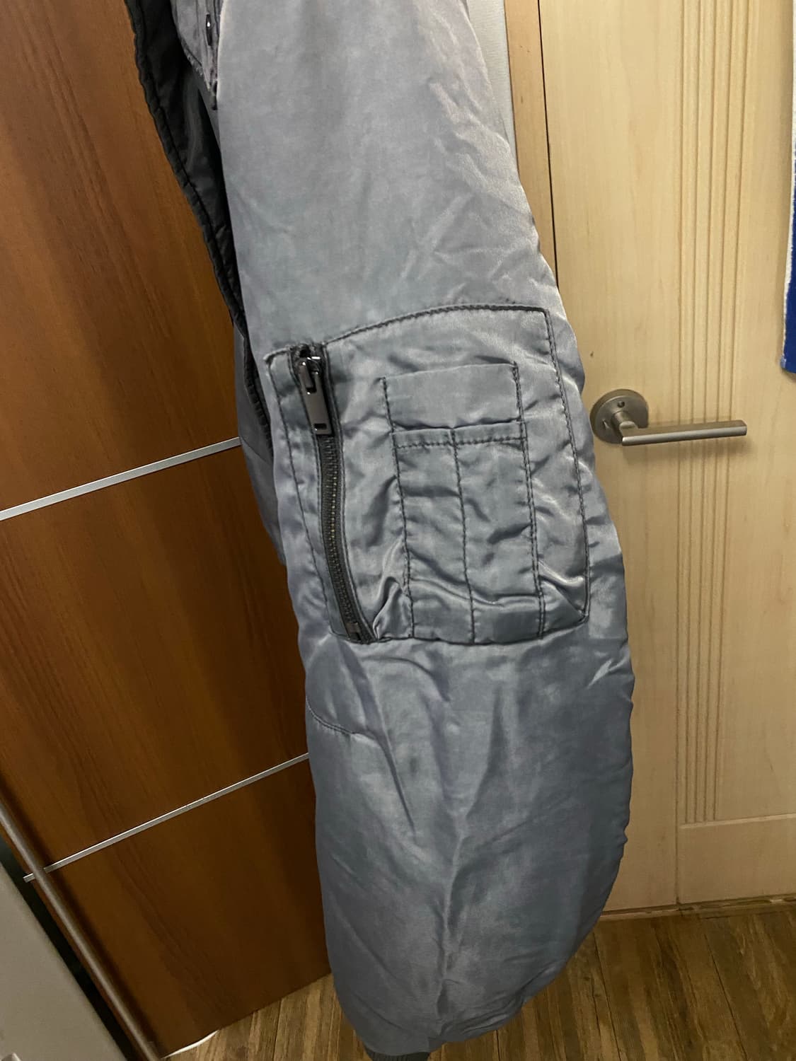 자라 봄버자켓 새제품 판매합니다. 상품이미지5