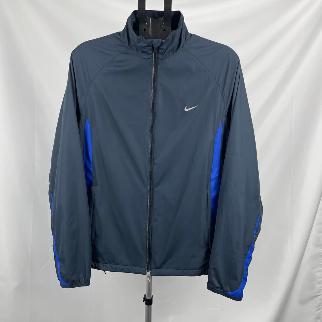 나이키 바람막이 L 상품이미지1