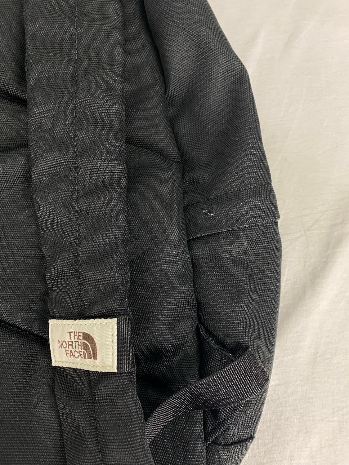 노스페이스 돼지코 블랙 백팩 <38> 상품이미지3