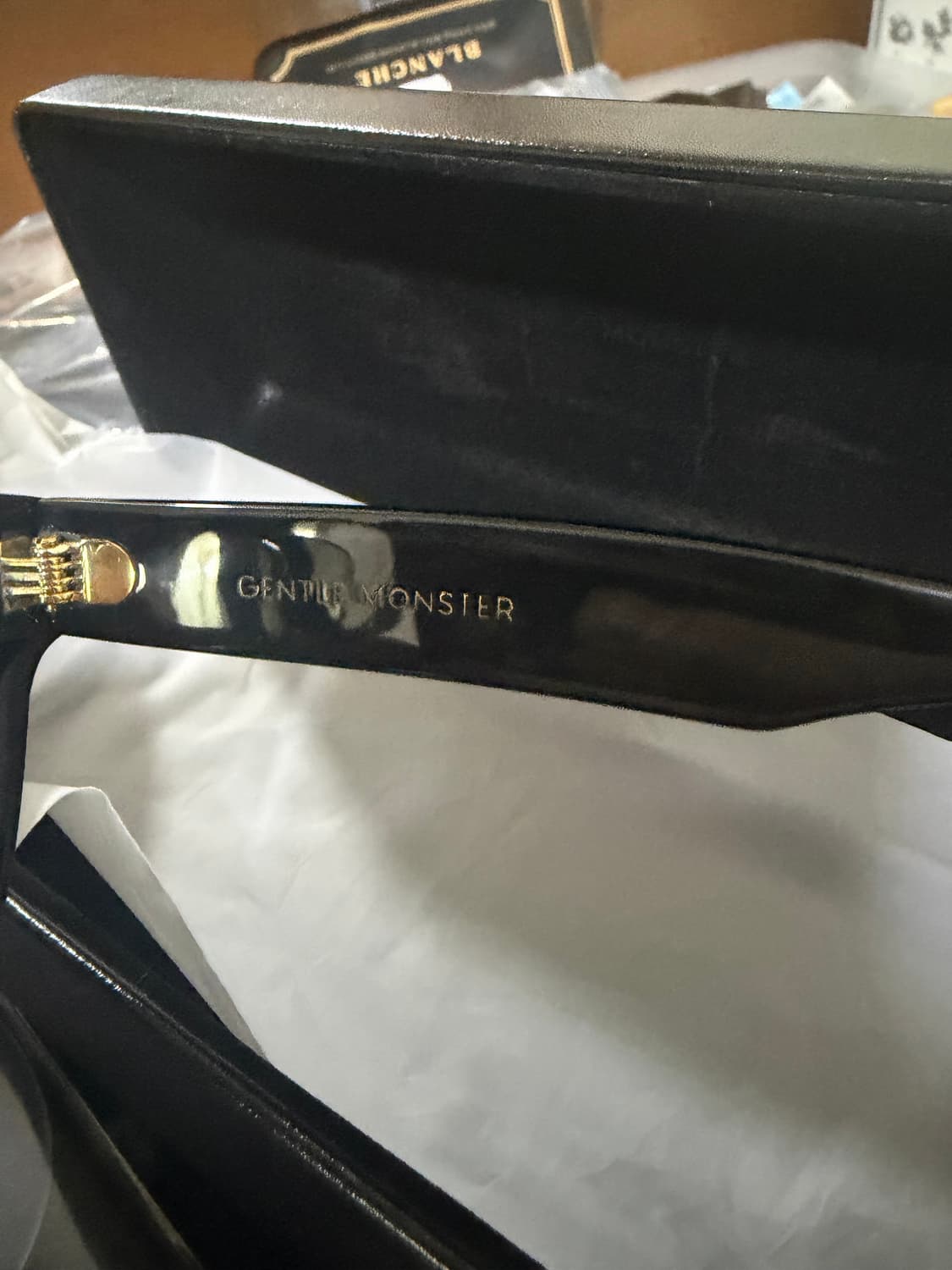 젠틀몬스터 UNAC  상품이미지2