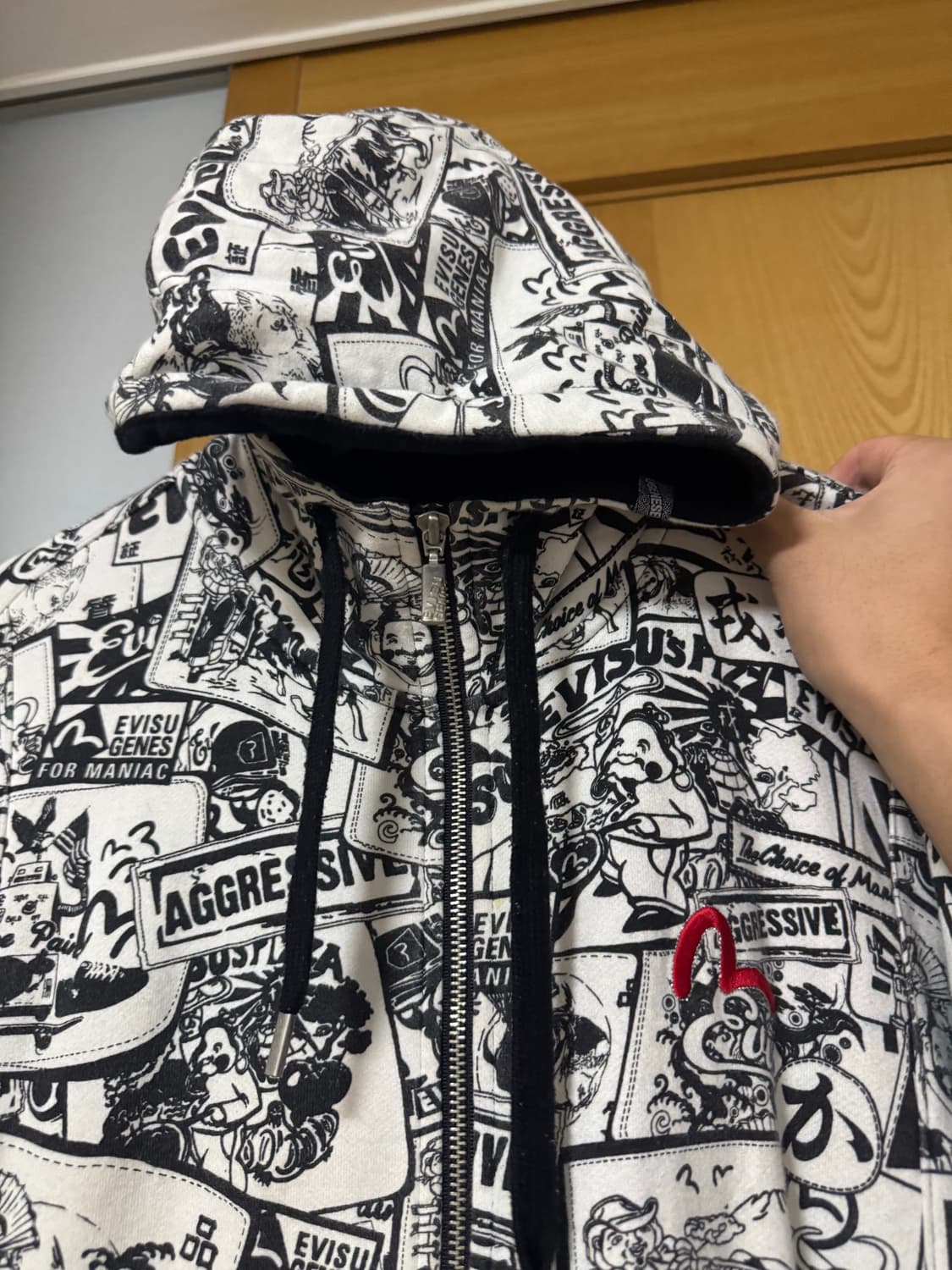 에비수 만화 프린팅 후드집업 상품이미지2