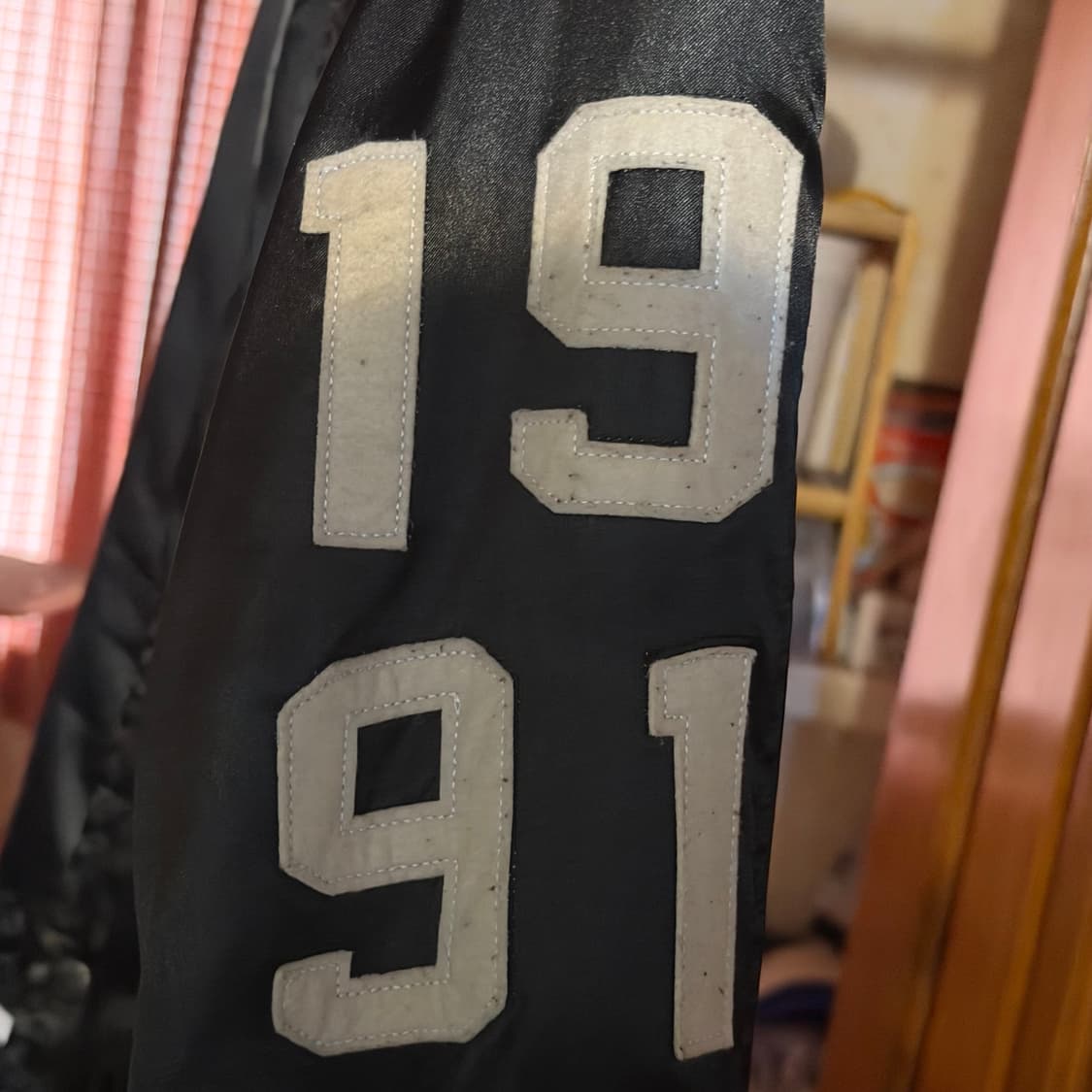 fuct ssdd 새틴 바시티자켓m 상품이미지5