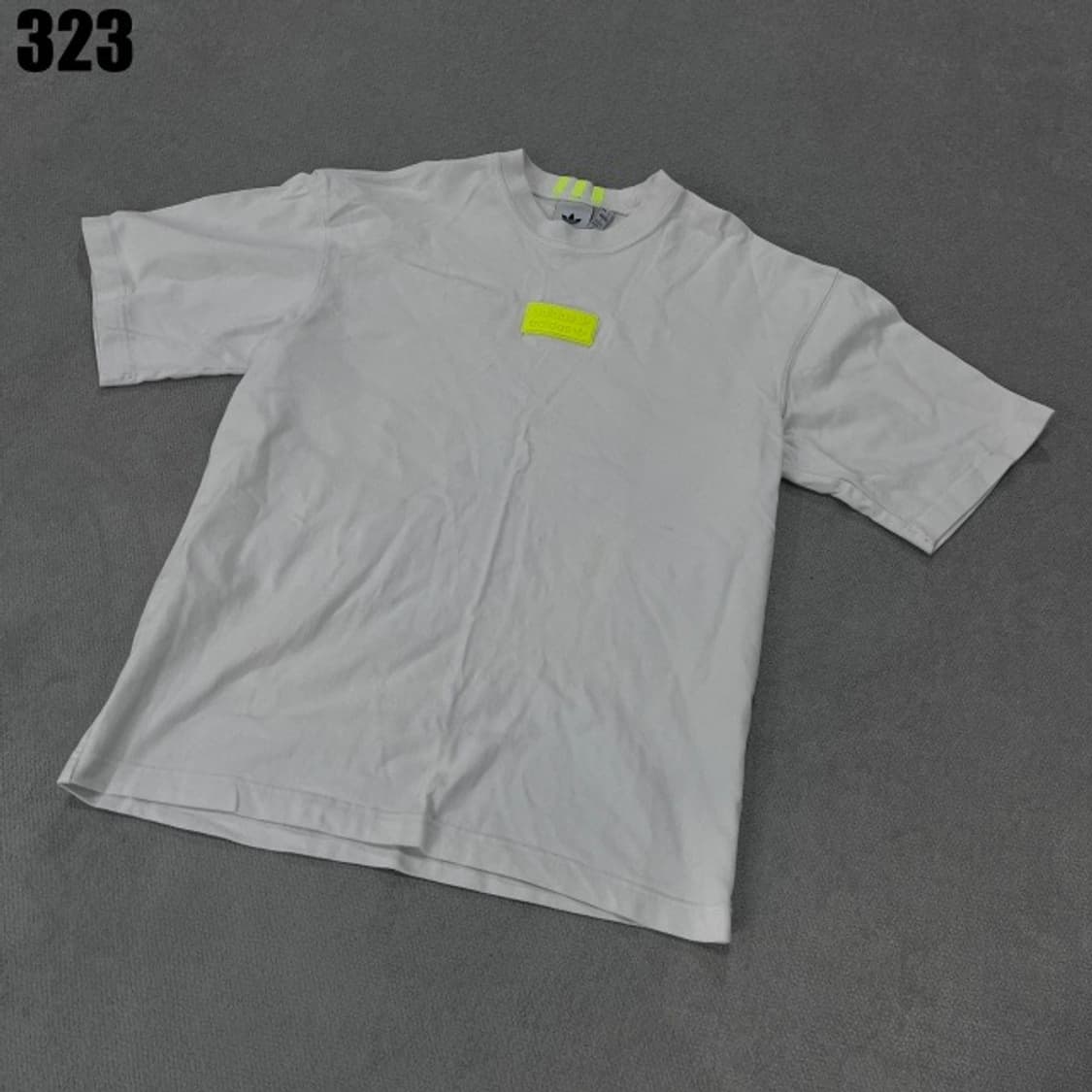 아디다스 화이트 반팔  상품이미지1