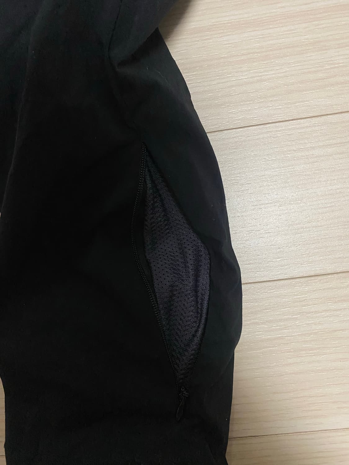 고요웨어 벤틸레이션 커브드 팬츠 상품이미지3