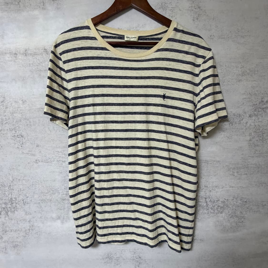 생로랑 카산드라 스트라이프 티셔츠 상품이미지2