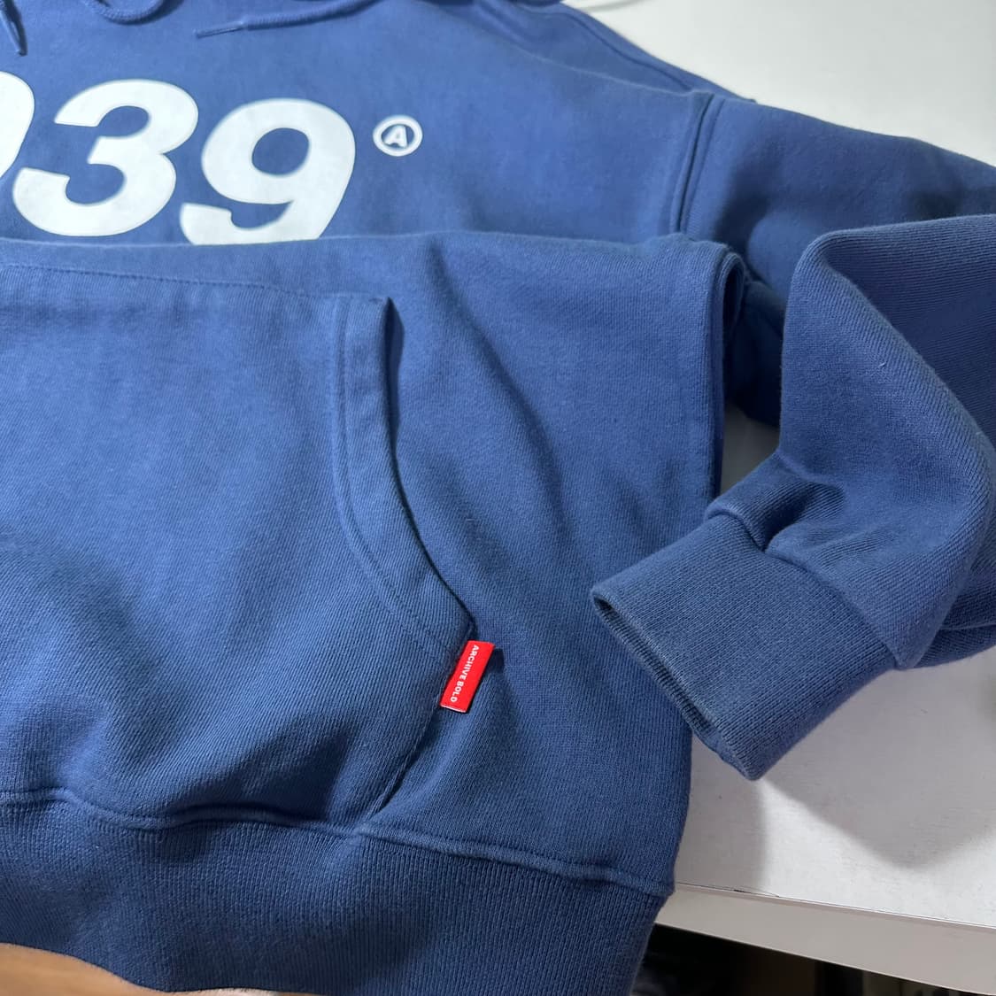 S-M 아카이브볼드 파스텔네이비 오버핏 스웻코튼 후드티 상품이미지2