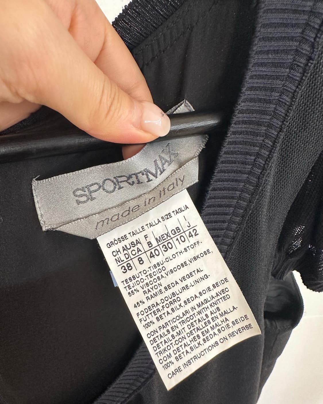 스포츠막스 블랙 핀턱 비스코스 하프 원피스  상품이미지7