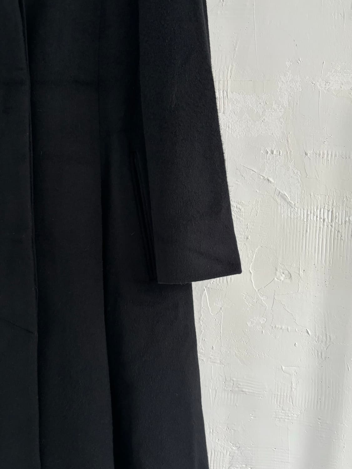 Dior 디올 블랙 롱 플리츠 코트 상품이미지6