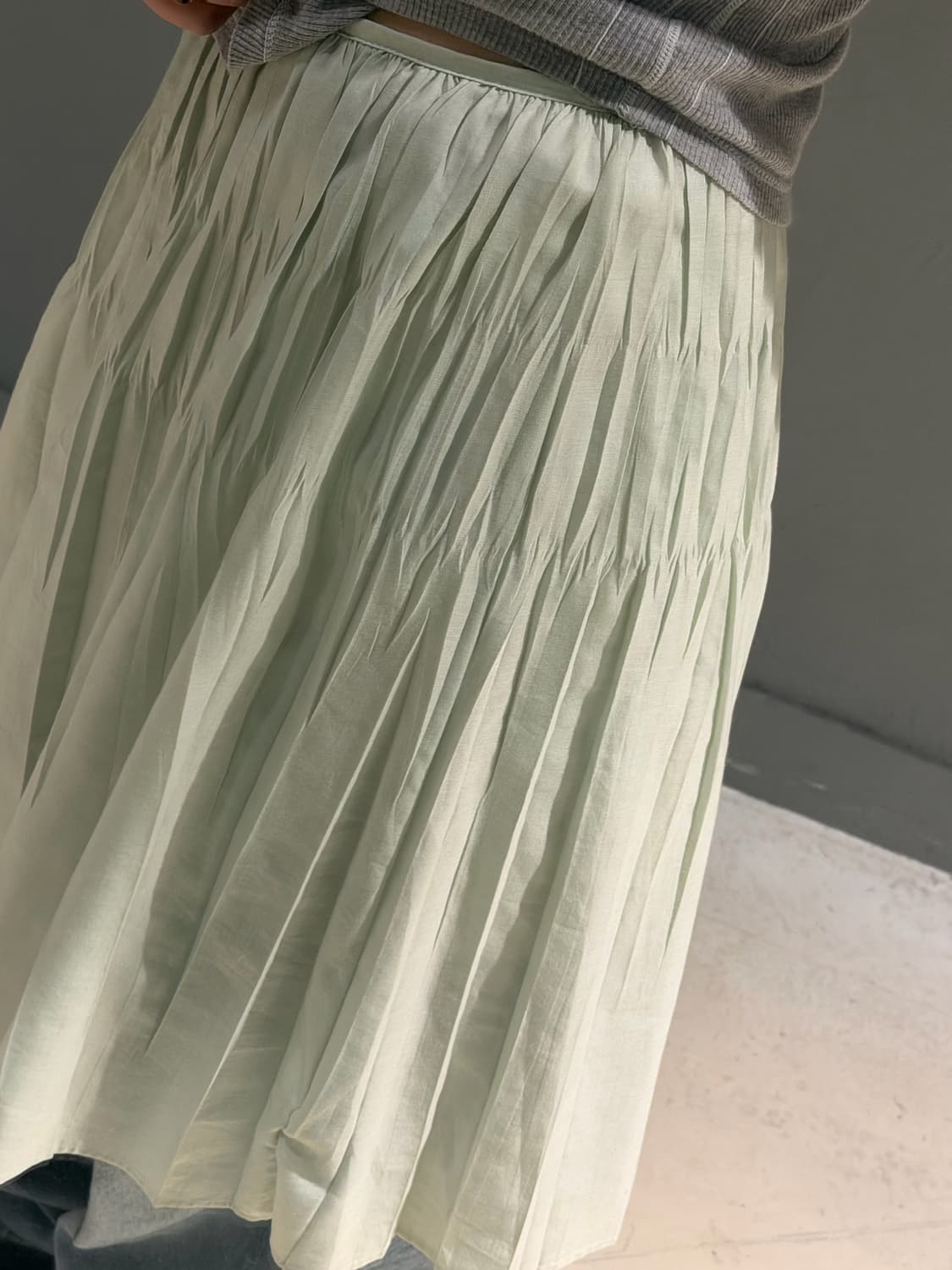 KUMIKYOKU apple mint pleats detail sk 상품이미지3