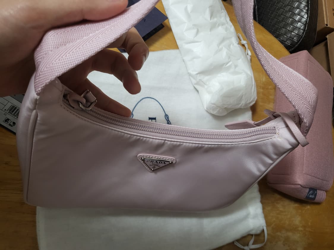 24SS 프라다 리에디션 2000 리나일론 미니 호보백 핑크 상품이미지6