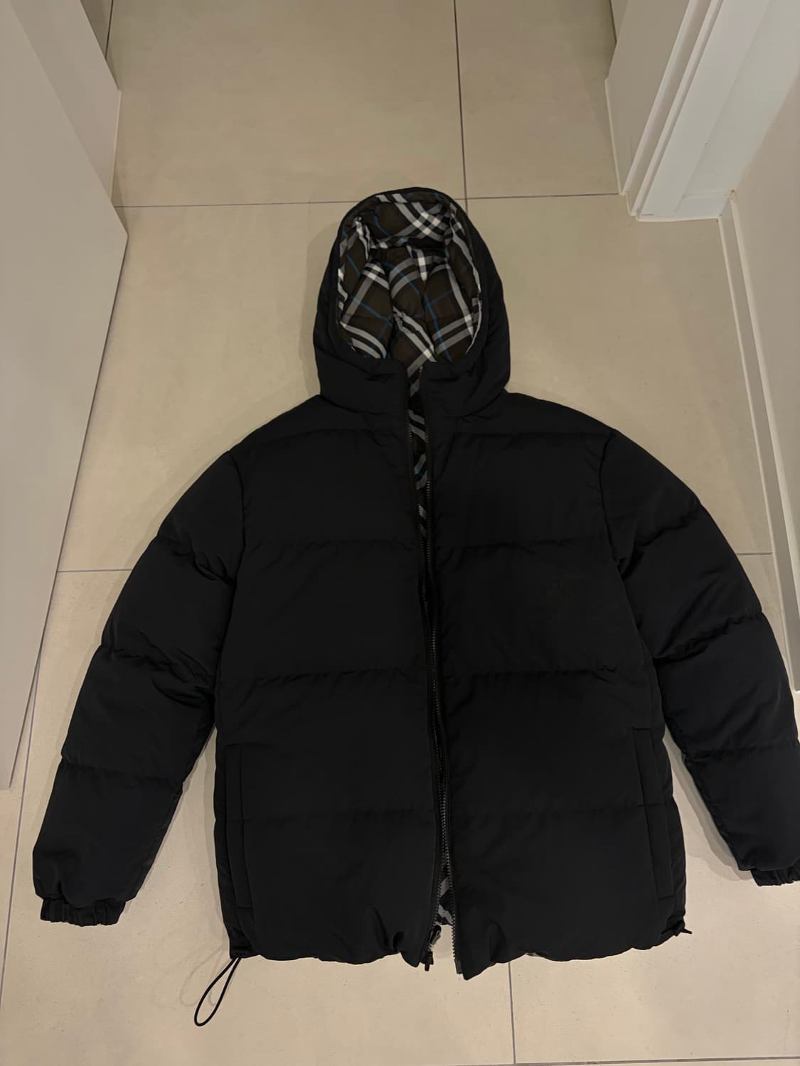 버버리 리버시블 패딩 상품이미지3