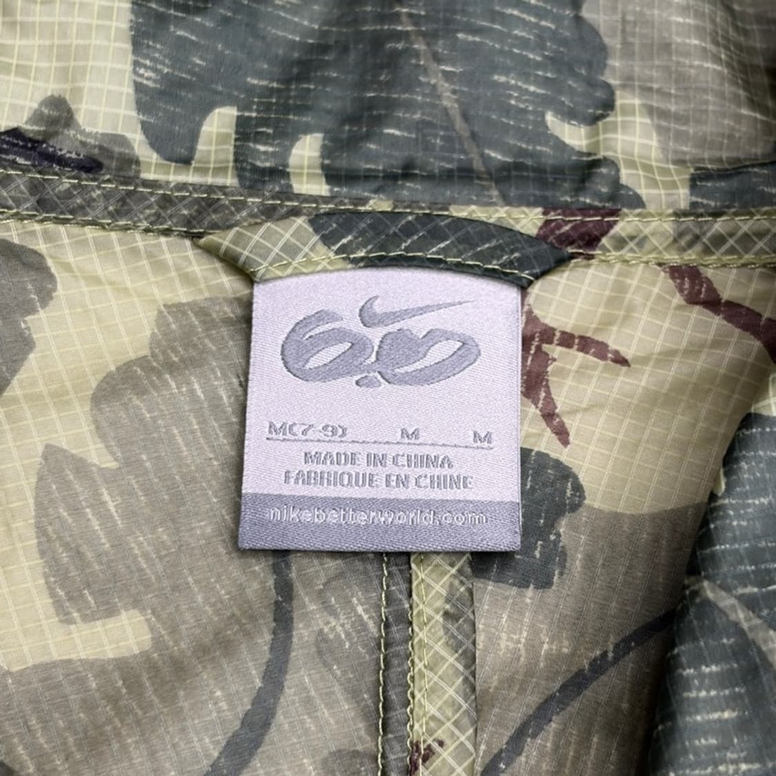 NIKE 6.0 그린리프 립스탑 경량 러닝 자켓 M 상품이미지5