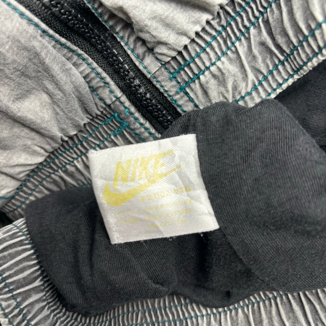 90s 나이키 올드스쿨 빅 로고 그레이 바람막이 XL  상품이미지8