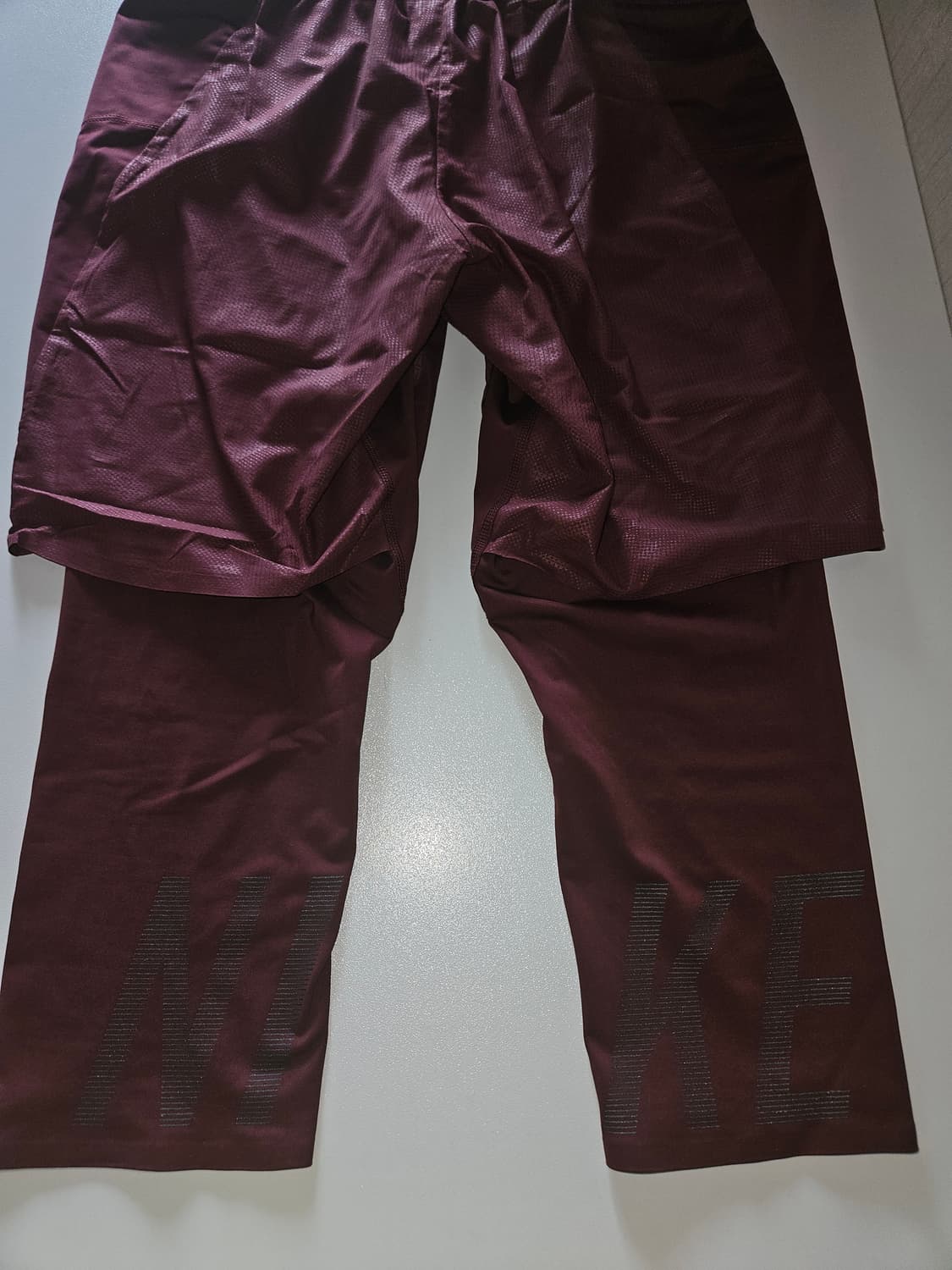 [해외M]나이키 에어로스위프트 하이브리드 2in1 러닝 쇼츠 버건디자주색 상품이미지6