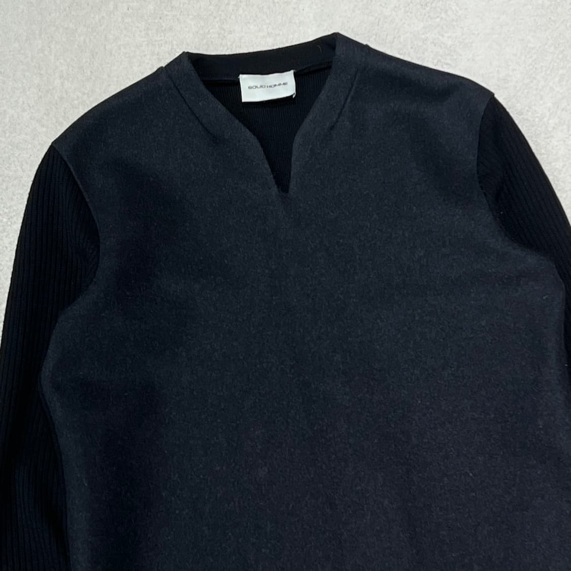 솔리드옴므 슬릿넥 배색니트 s10757 상품이미지3