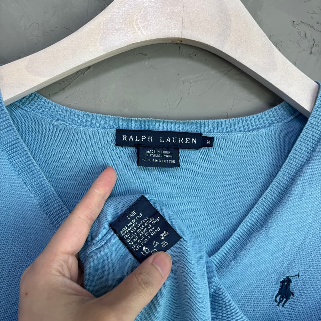 폴로 랄프로렌 피마코튼 브이넥 니트 스카이블루 상품이미지3