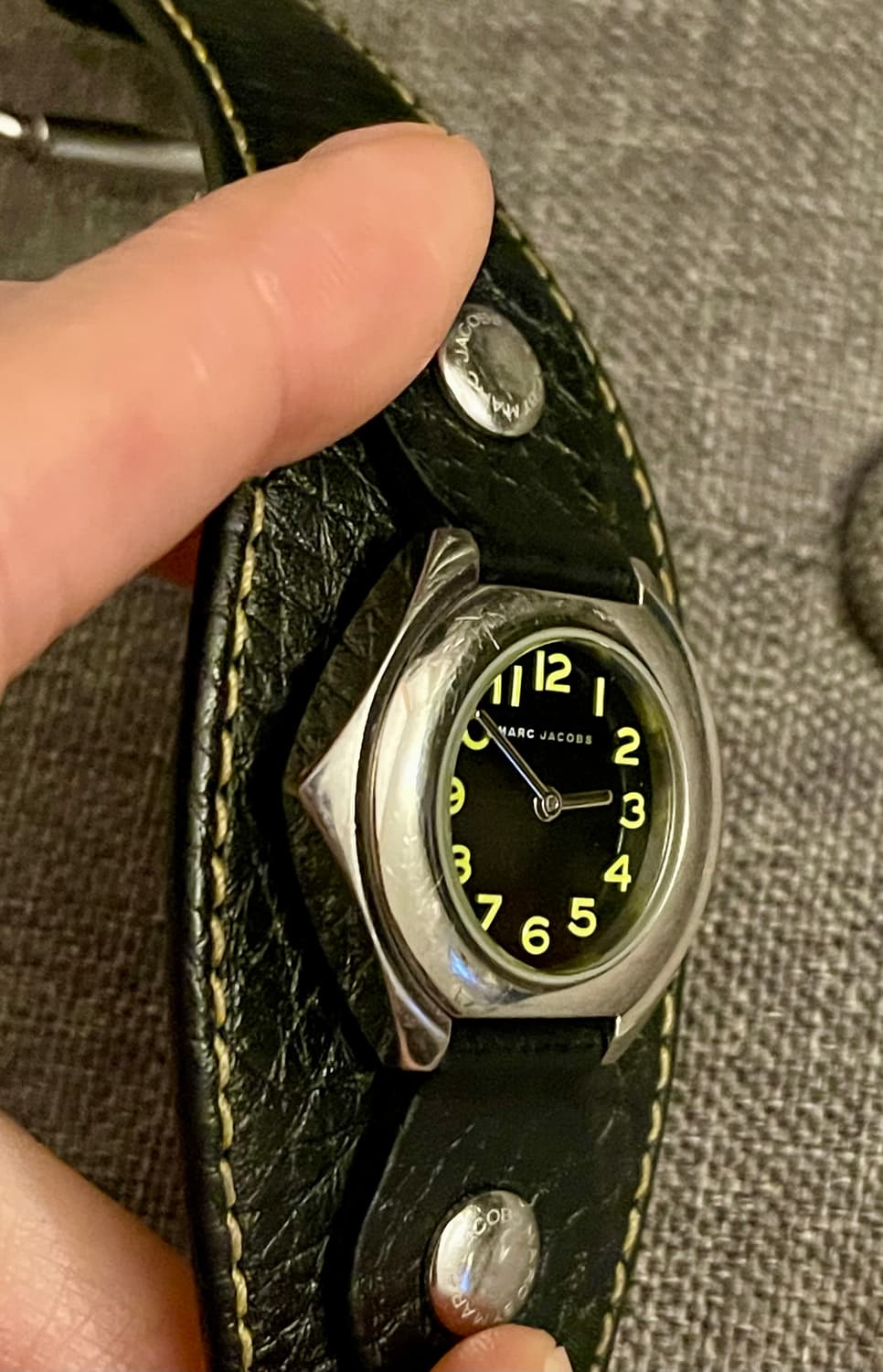 Marc by Marc Jacobs 마크제이콥스 빈티지 분트 가죽 시계 상품이미지8