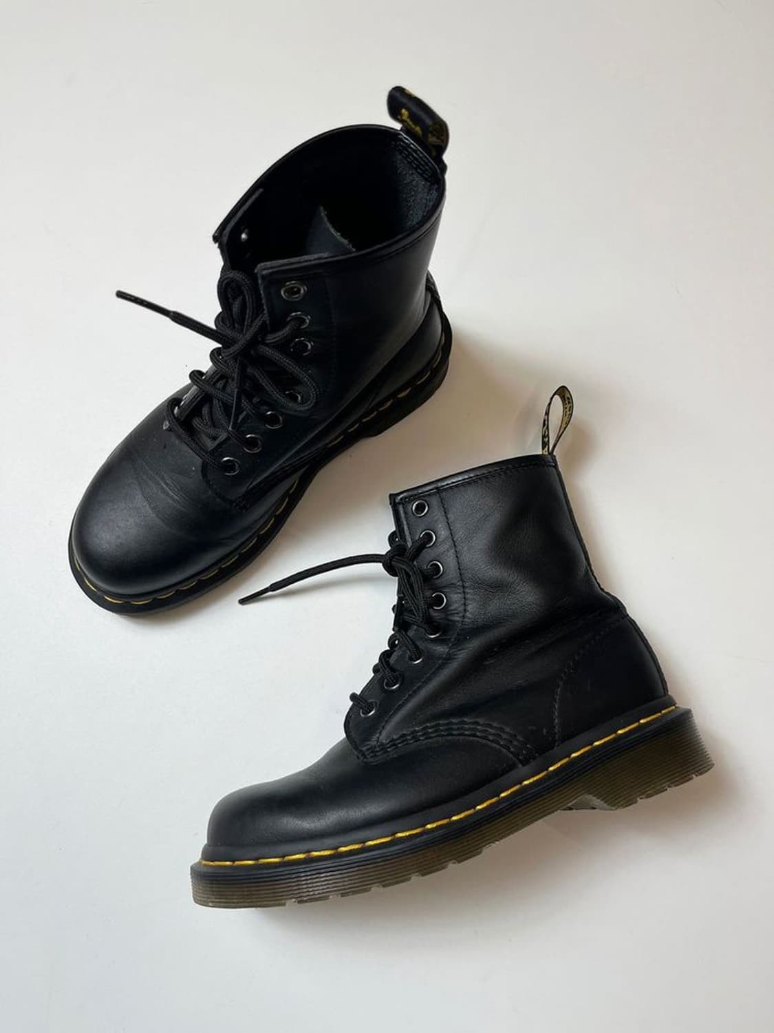 닥터마틴 시그니처 8홀 부츠인 1460 나파 워커 Q1315 상품이미지1