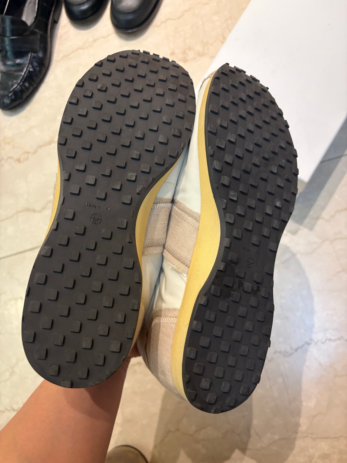 더로우 Mika 스니커즈 41 상품이미지4