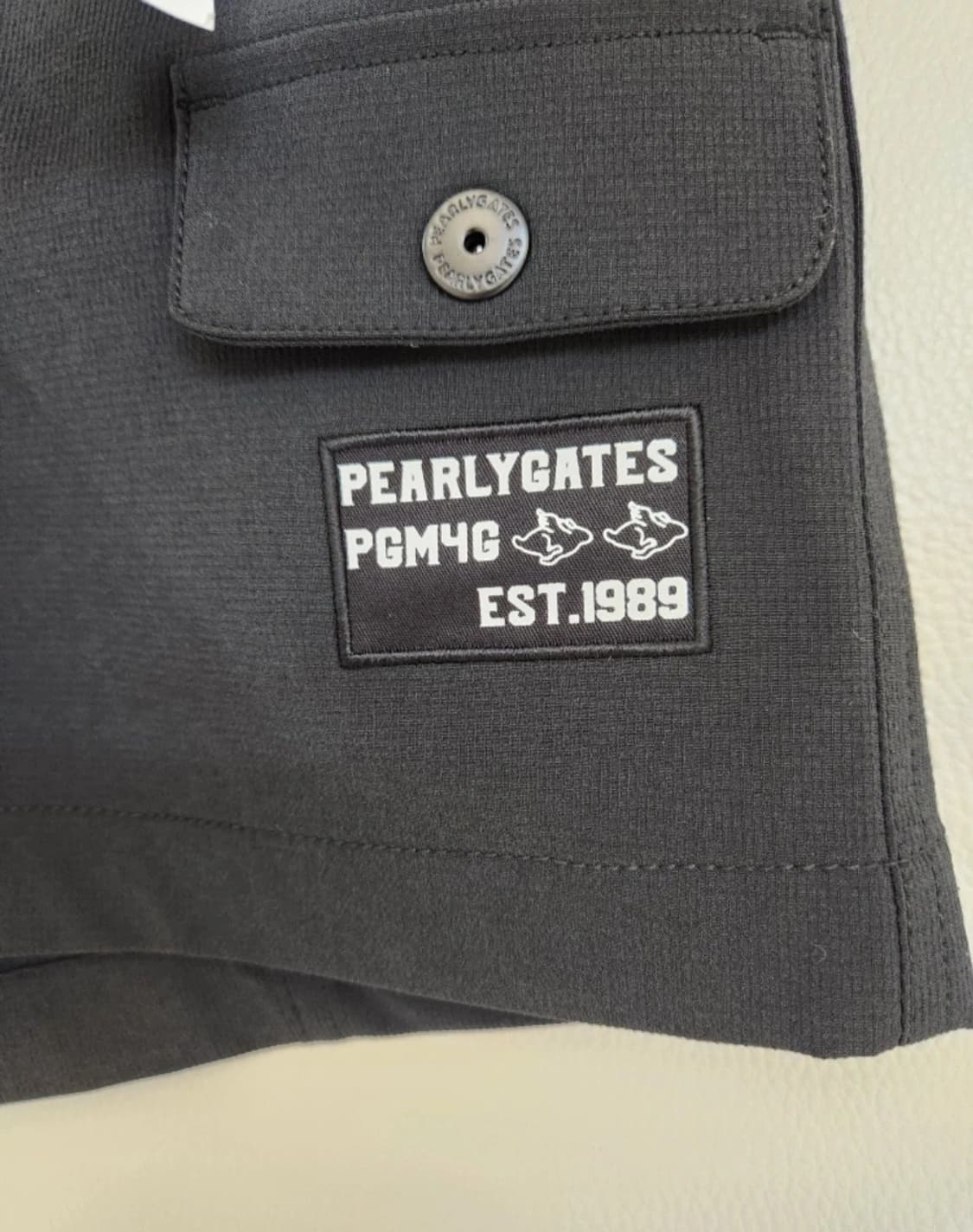 (새상품)파리게이츠 백스트랩 플랩 포켓 쇼츠 26사이즈 상품이미지5