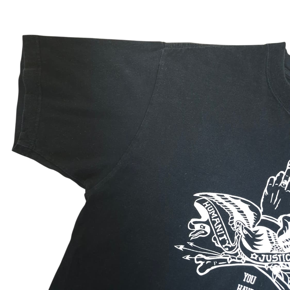 네이버후드 맨즈논노 한정판 fight alone 블랙 티셔츠 상품이미지3