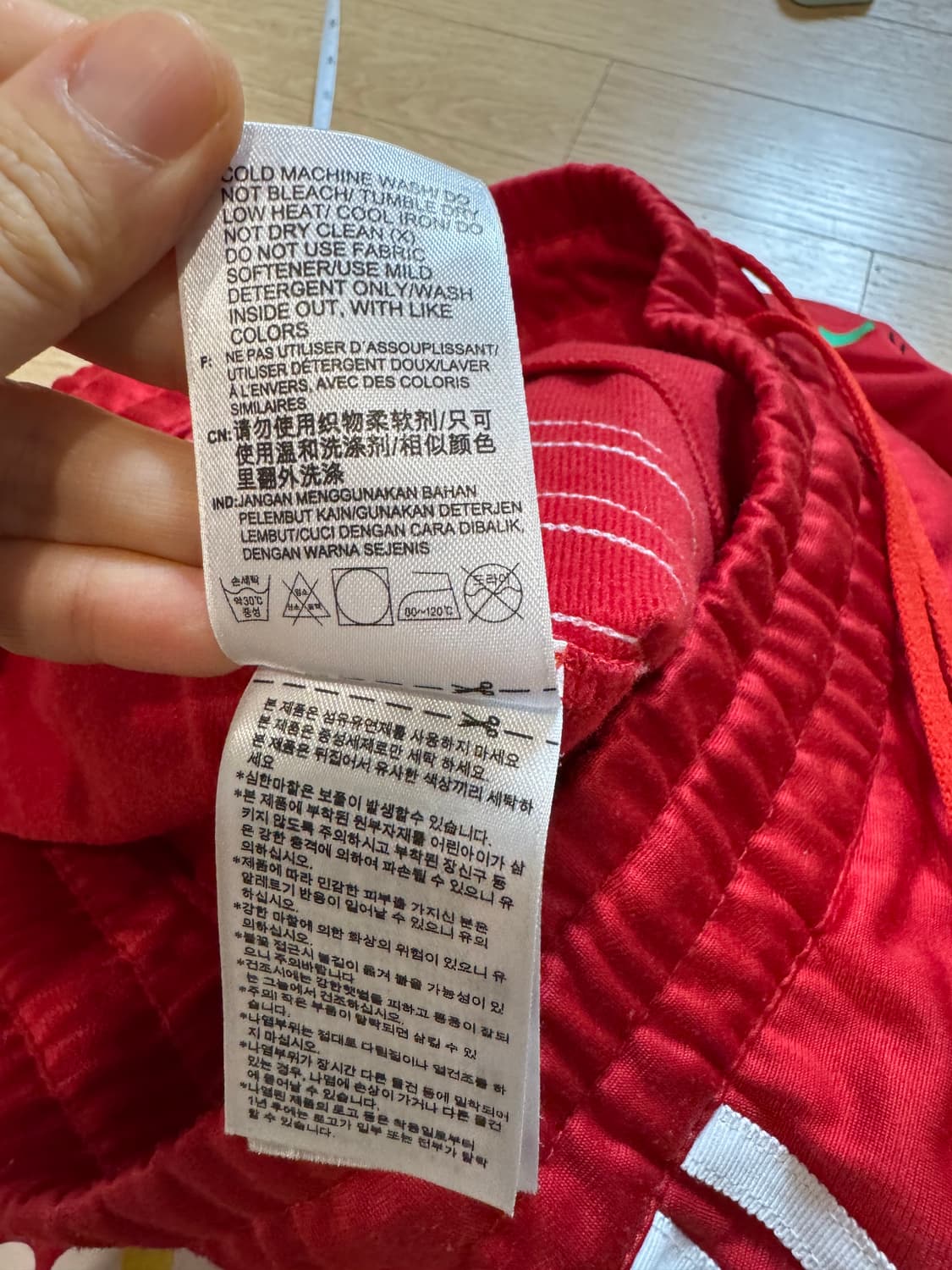 아디다스x퍼렐윌리암스 콜라보 하프 팬츠 레어템 상품이미지10