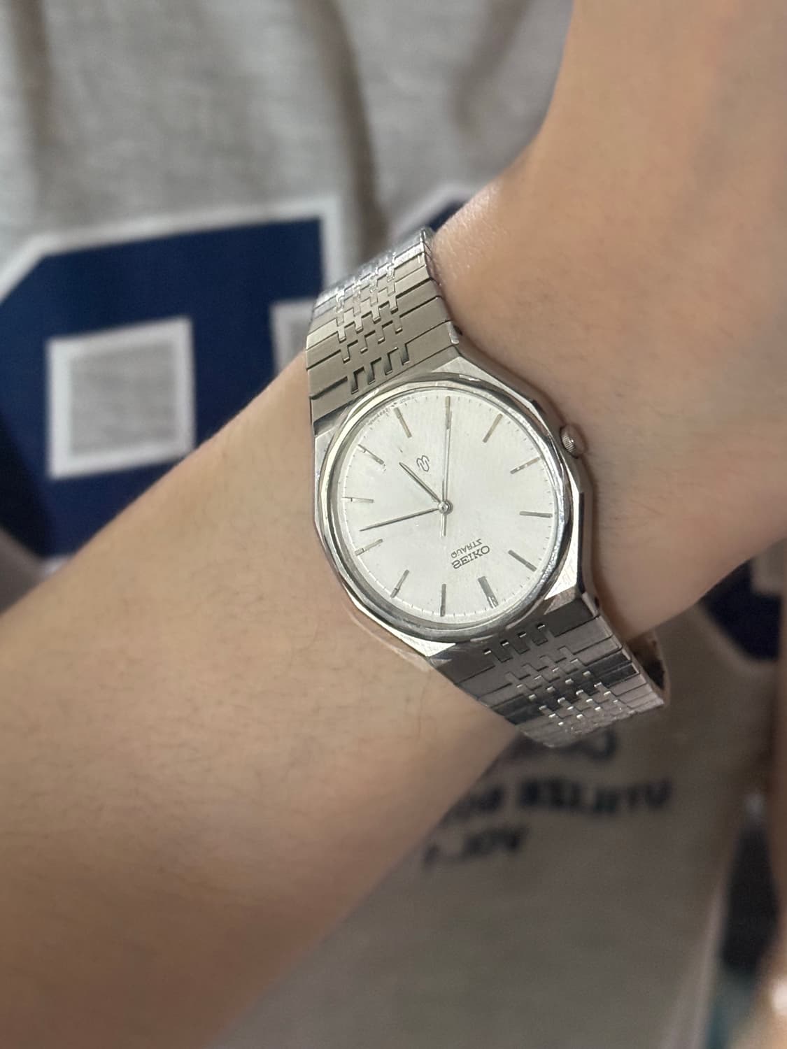 SEIKO 빈티지 쿼츠 시계 상품이미지9