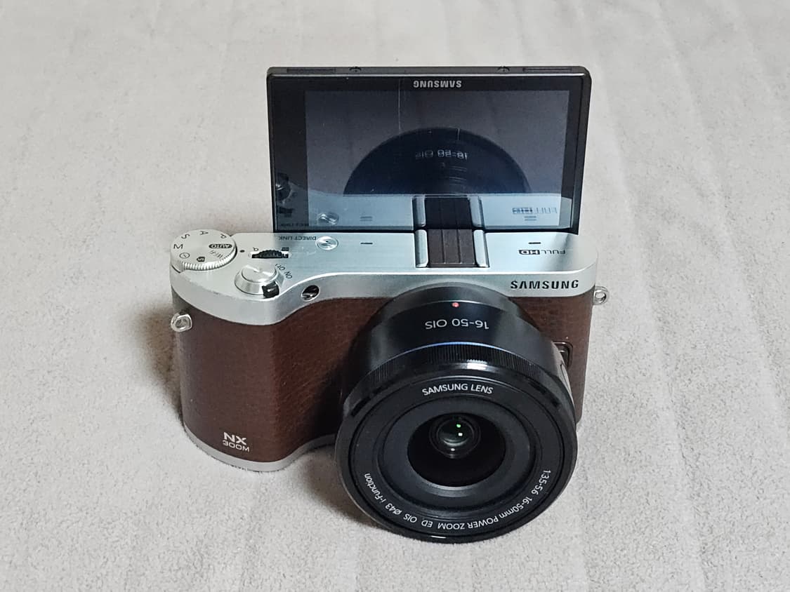 삼성 NX300M 미러리스 카메라 상품이미지1