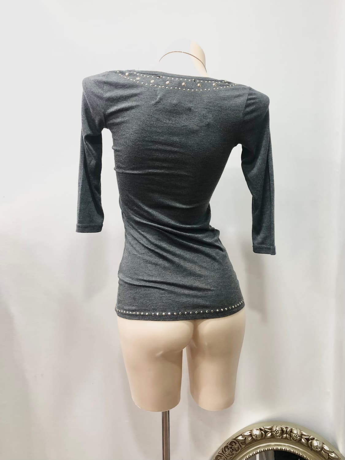 Cecil McBee stud detail sleeves 상품이미지2