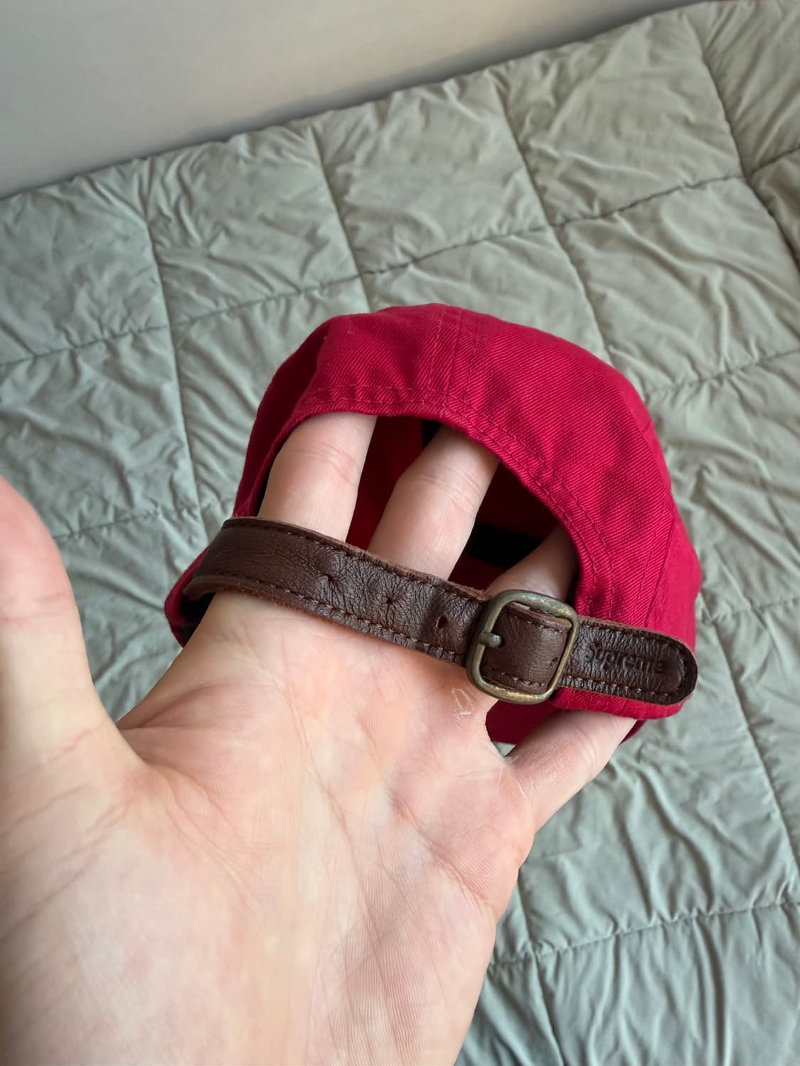 슈프림 캠프캡 판매합니다. 상품이미지3