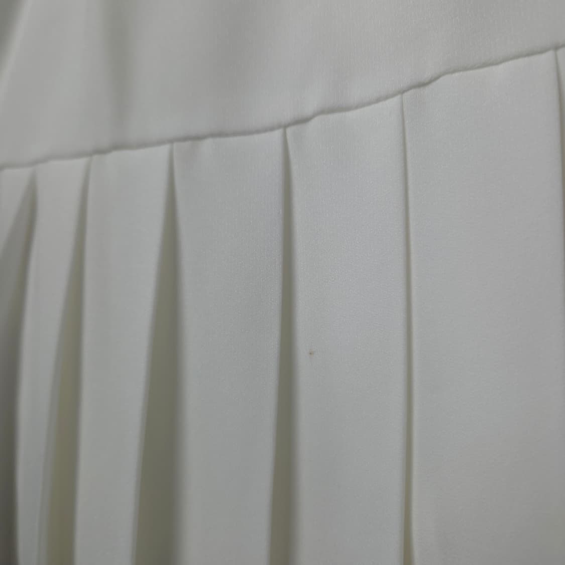 여 26 플리츠 언밸런스 스커트 새상품급  상품이미지6