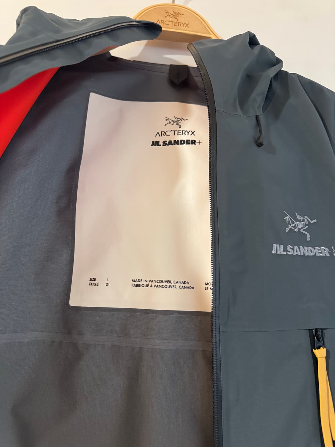 아크테릭스X질샌더 L SIZE 상품이미지5